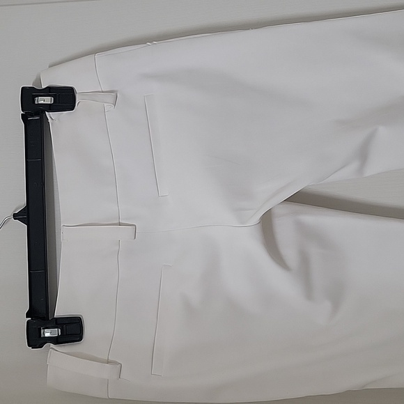 Alice + Olivia Size 0 White Boot Cut / Flared Leg Trousers, Exc. Used Cond. - Picture 13 of 13